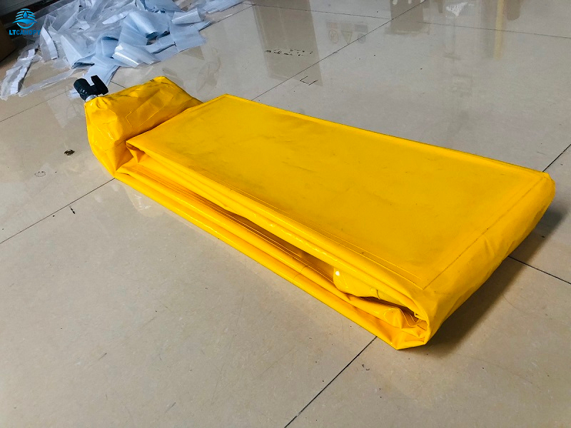 Portable Water Barrier for House - Buy flood barrier for flooding ...